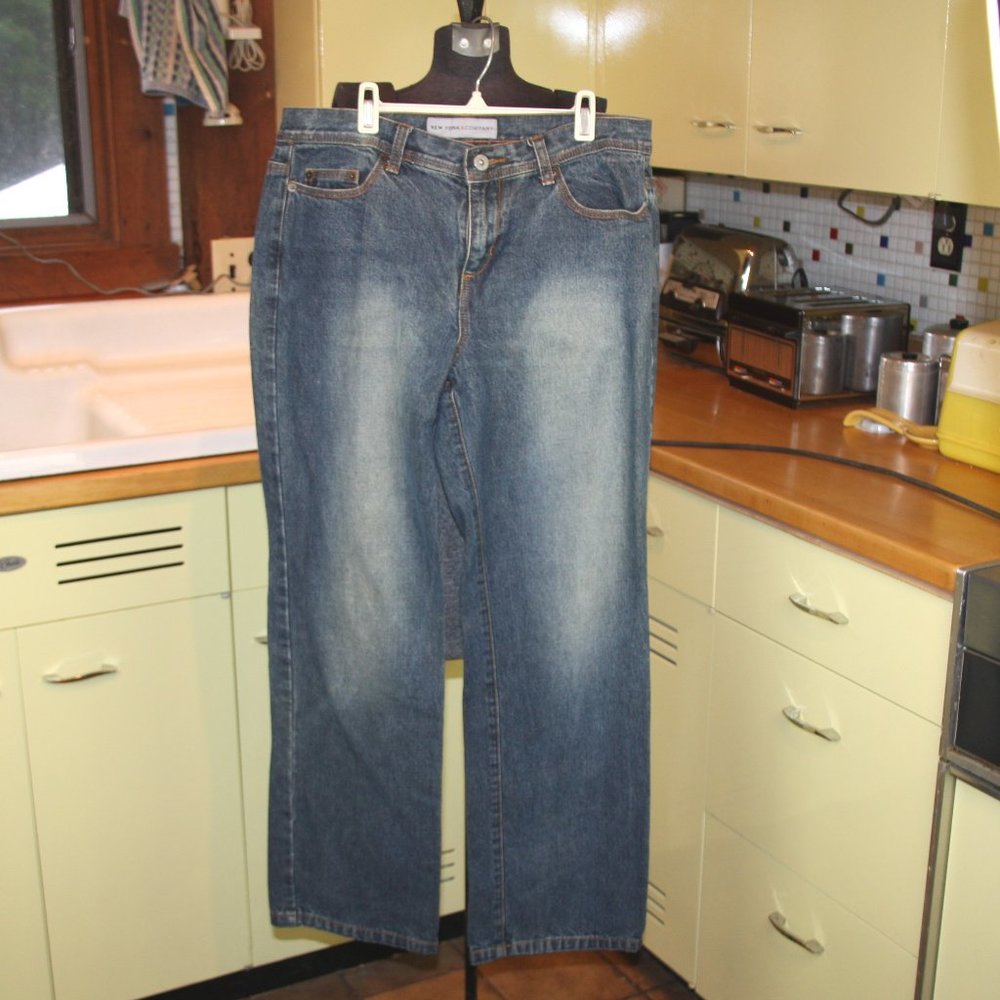 New York & Company Denim Jeans